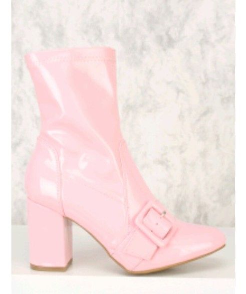 Botas y botines color rosa 8