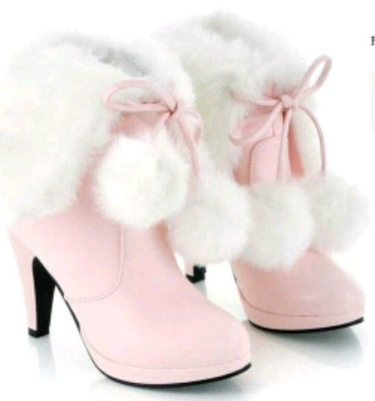 Botas y botines color rosa 19