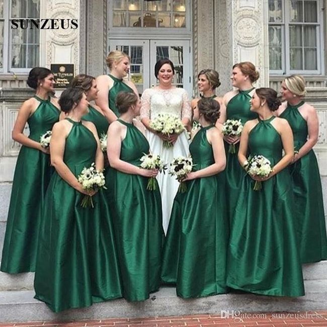 Damas de honor en color verde 11