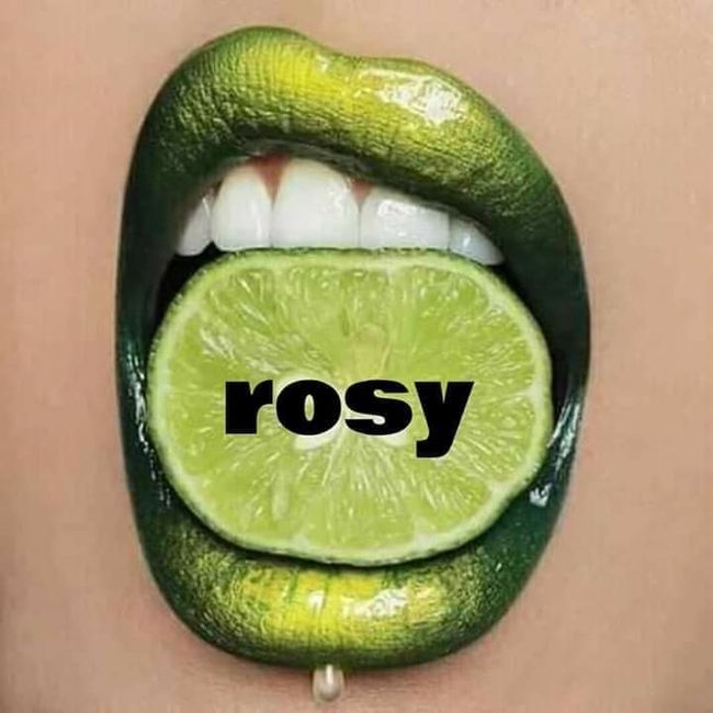 Facebook #noviasdollypartonchallenge 9