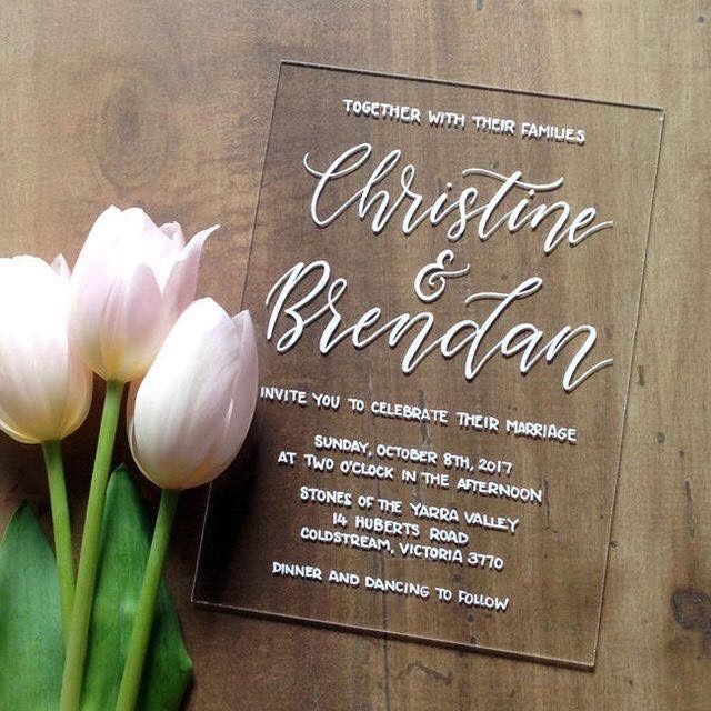 Bellas invitaciones en acrílico 8