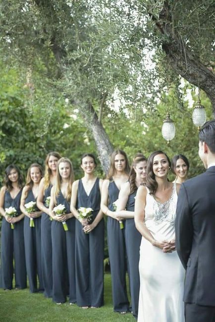 Damas de honor en pantalón 12