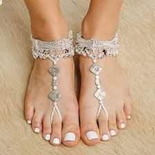 Sandalias para novia en playa 12