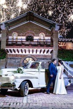 Fotografías de novios en autos 2