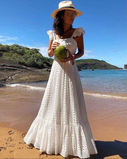 Vestidos para asistir a una boda en playa 🌴 13