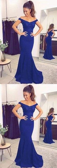 Vestidos en azul royal para invitadas 15