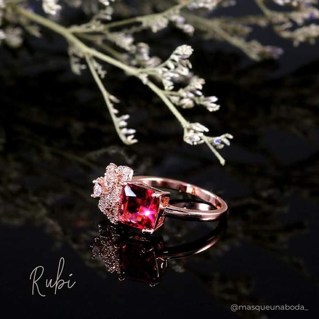 En el anillo de compromiso 💍 3