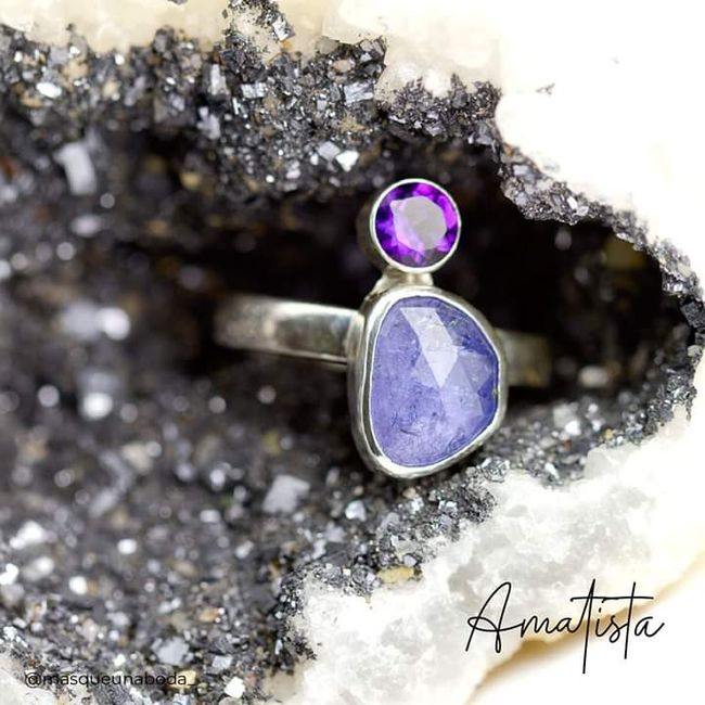 En el anillo de compromiso 💍 4
