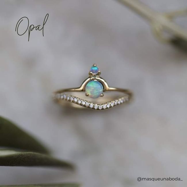 En el anillo de compromiso 💍 16