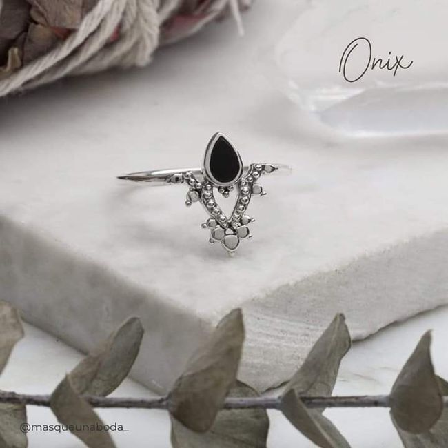 En el anillo de compromiso 💍 17