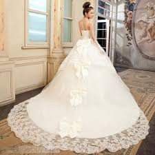 Hermosas caudas de novia 14