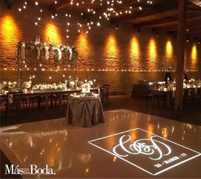 Enmarca tu primer baile con una linda pista 4