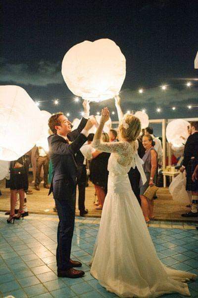 Sky lanterns en tu boda 4