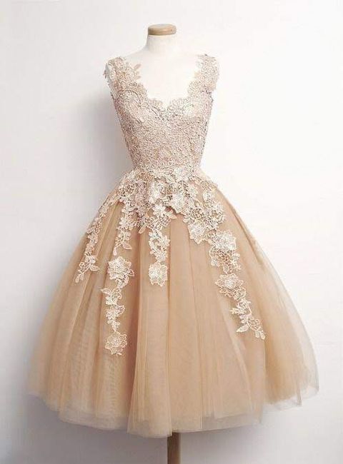 Vestidos con flores para invitadas 10