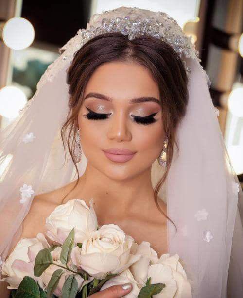 Más ideas en maquillaje para novia 10