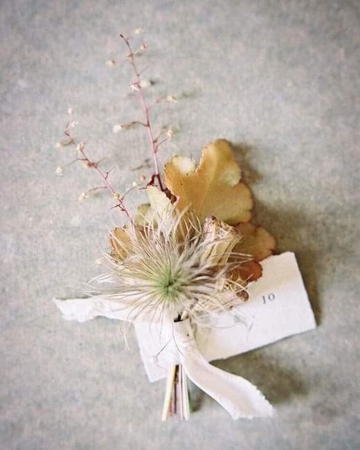 Tendencia: flores secas en el boutonniere 3