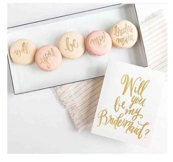 Cómo decirles a mis amigas que sean mis damas de honor? 9