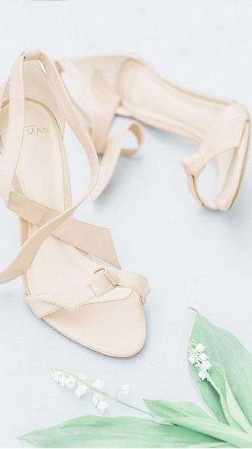 Zapatillas ideales para una boda en verano 6