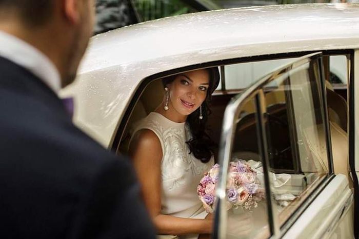 Fotografías de novias en el auto de bodas 2