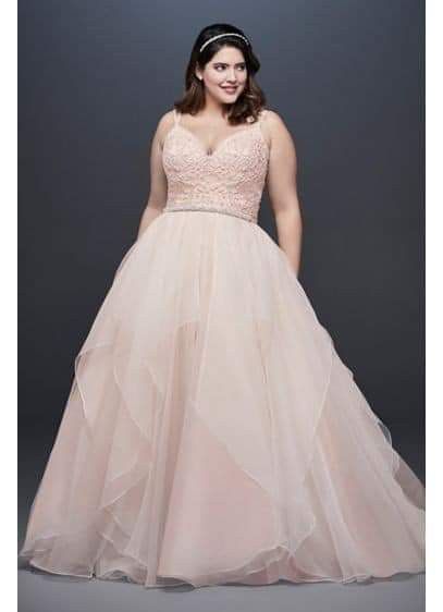 Hermosos vestidos para novias curvy 9