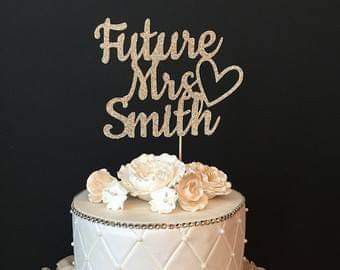 Despedida de soltera: pasteles en diferentes tonos 4