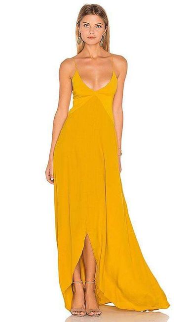 Vestidos en amarillo para invitadas 19