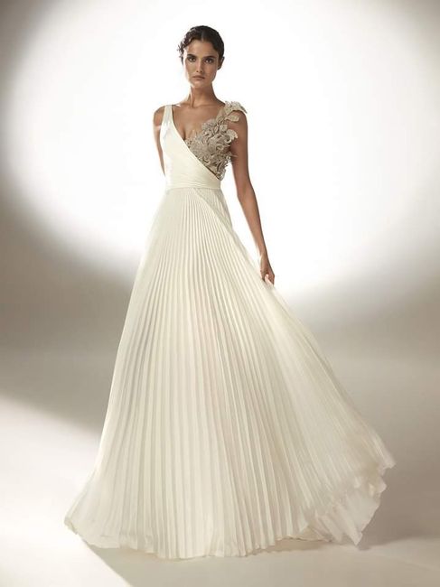 Vestidos colección 2021 Pronovias 8