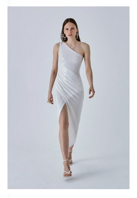 Tendencia 2021: vestidos de novia de un hombro 2