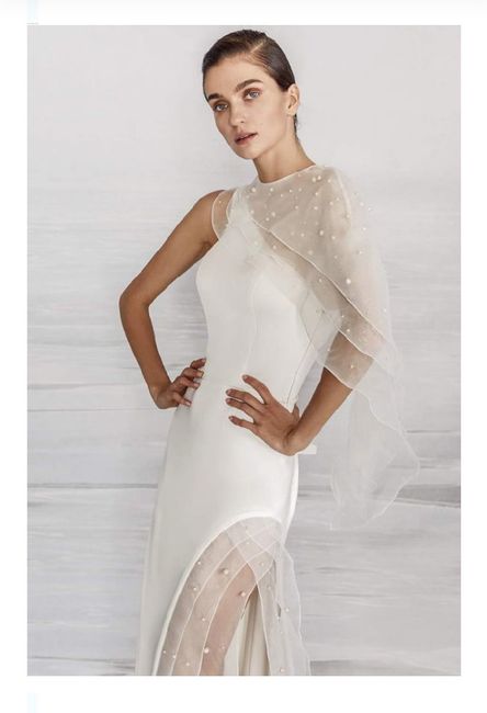 Tendencia 2021: vestidos de novia de un hombro 7