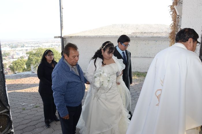 Entrada a la ceremonia en el mes rosa...🎗️ 3