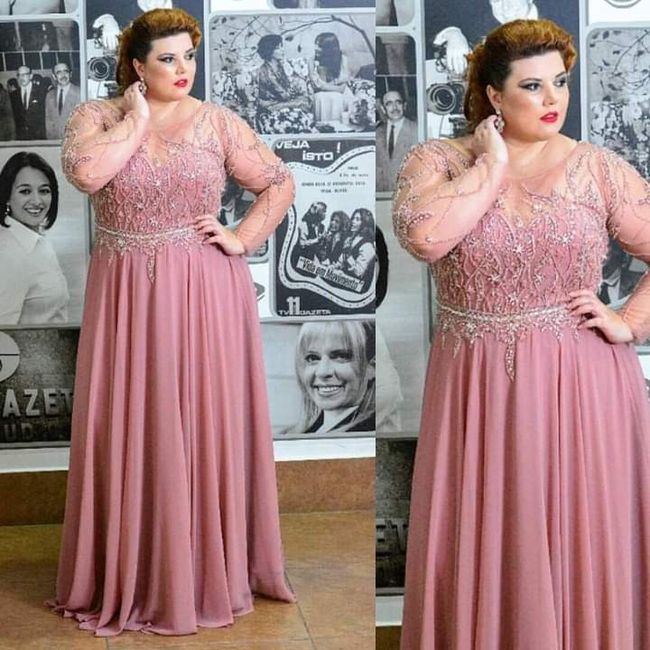 Damas curvy en rosa 3