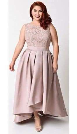 Damas curvy en rosa 4