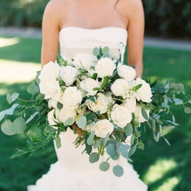 Ramos con flores blancas 6