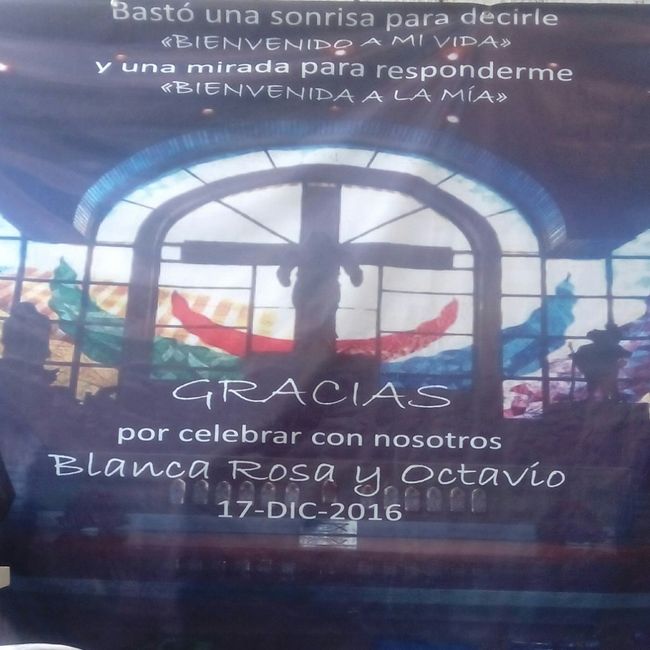 4 inspiraciones para decorar el “fondo” de la mesa de novios 7