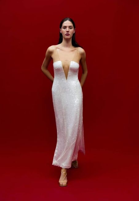 Vestidos colección primavera 2022 White Collection by Galvan 9
