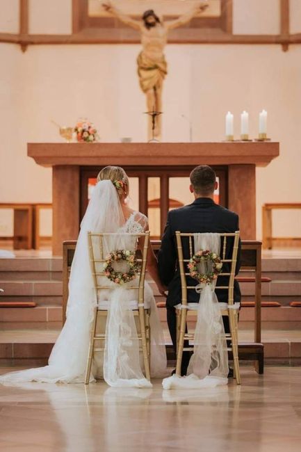 Los asientos de los novios en la ceremonia 4