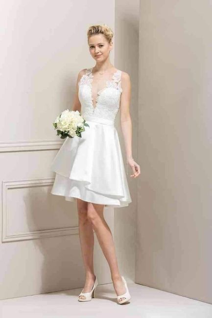 Vestidos cortos para novias 2