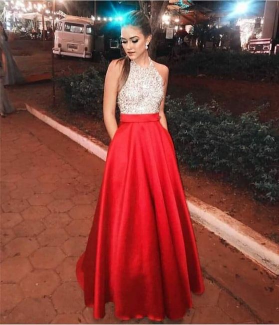 Look invitadas en boda de noche 6