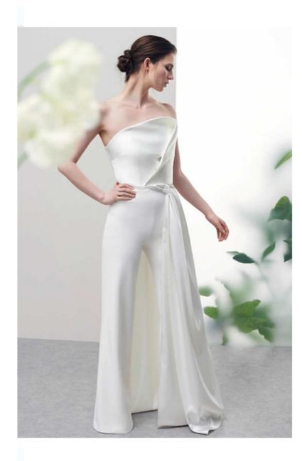 Vestidos colección primavera 2022 Safiyaa Bridal 11