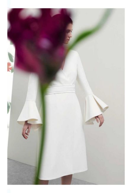 Vestidos colección primavera 2022 Safiyaa Bridal 18