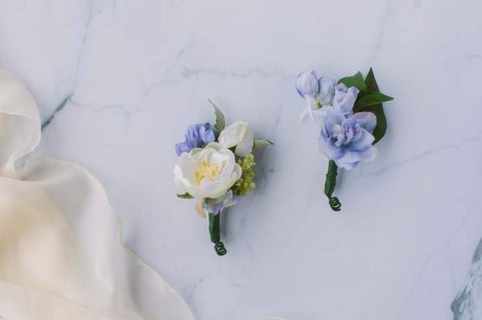 Boutonniere en tonos pastel 4