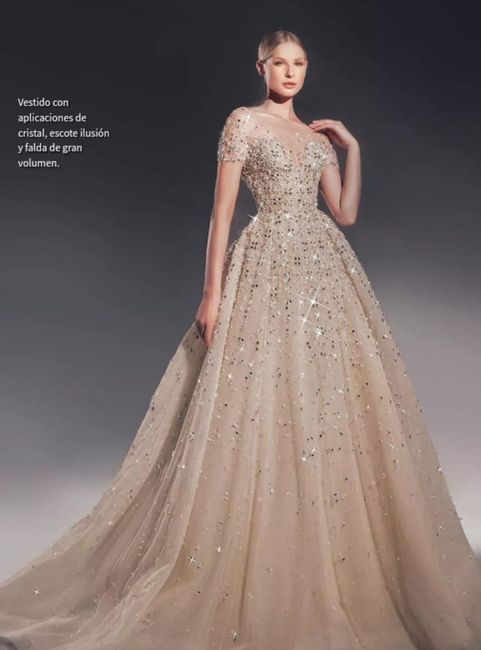 Vestidos colección Otoño 2022 Zuhair Murad 4