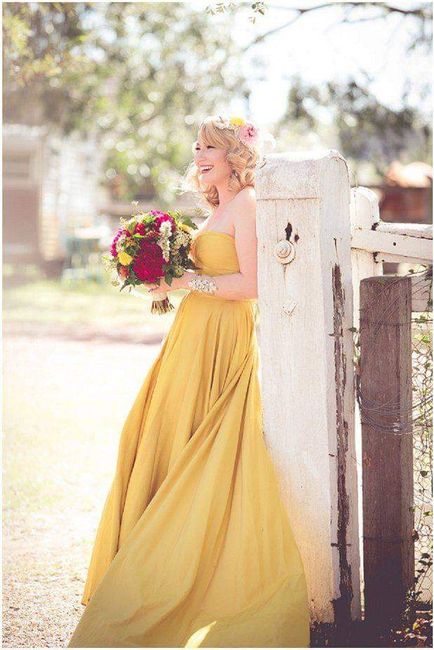 Vestidos de novia en color amarillo 3