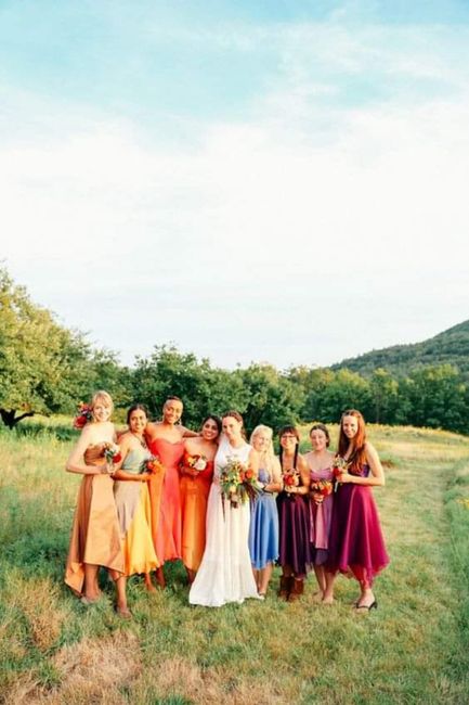 Damas de honor: vestidos llenos de color 1
