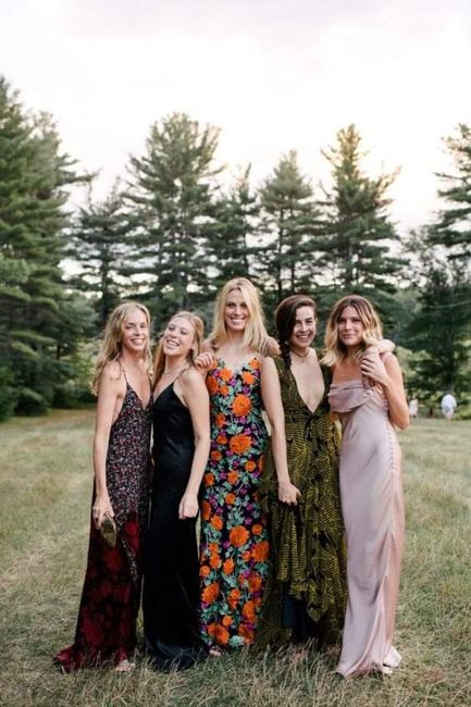 Damas de honor: vestidos llenos de color 5