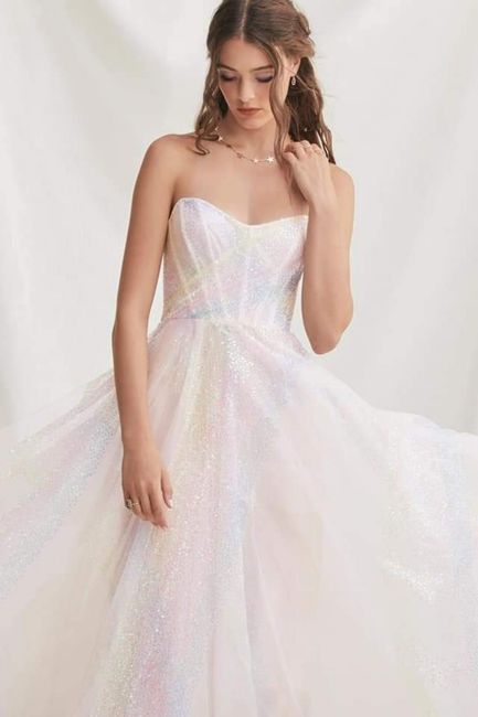 Temática iridiscente en tu boda 18