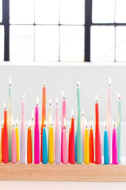 Tendencia 2022:velas largas de colores 4