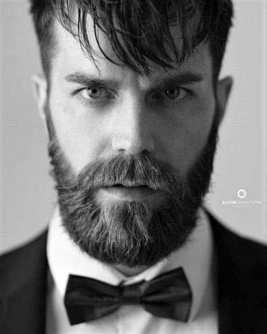 Novios con barba 1