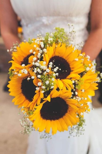 Boda primaveral: ramo con girasoles 4