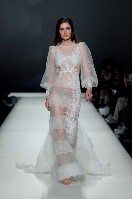 Algunos vestidos de la colección 2023 Yolancris 4
